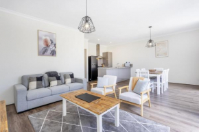 Bambili Place - EXECUTIVE ESCAPES, Perth